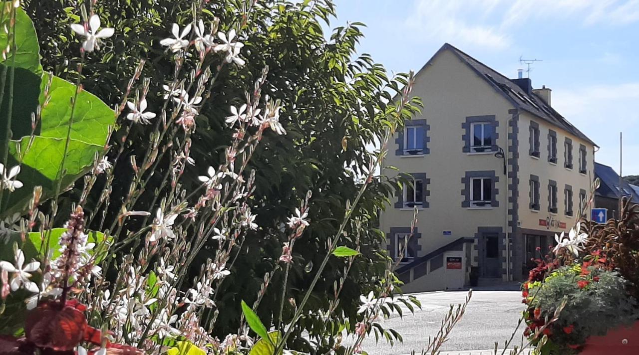 O'Ptit Hotel Trévé Exteriör bild